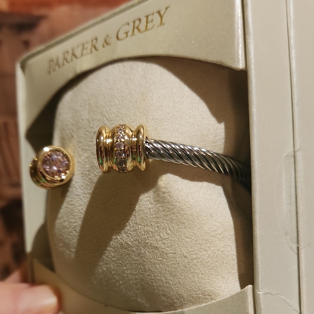 Silver and Gold Plated Bracelet - Picture 10 of 13